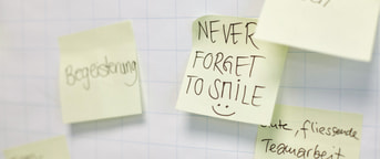 Post it Zettel mit Notizen Post it Zettel mit Notizen